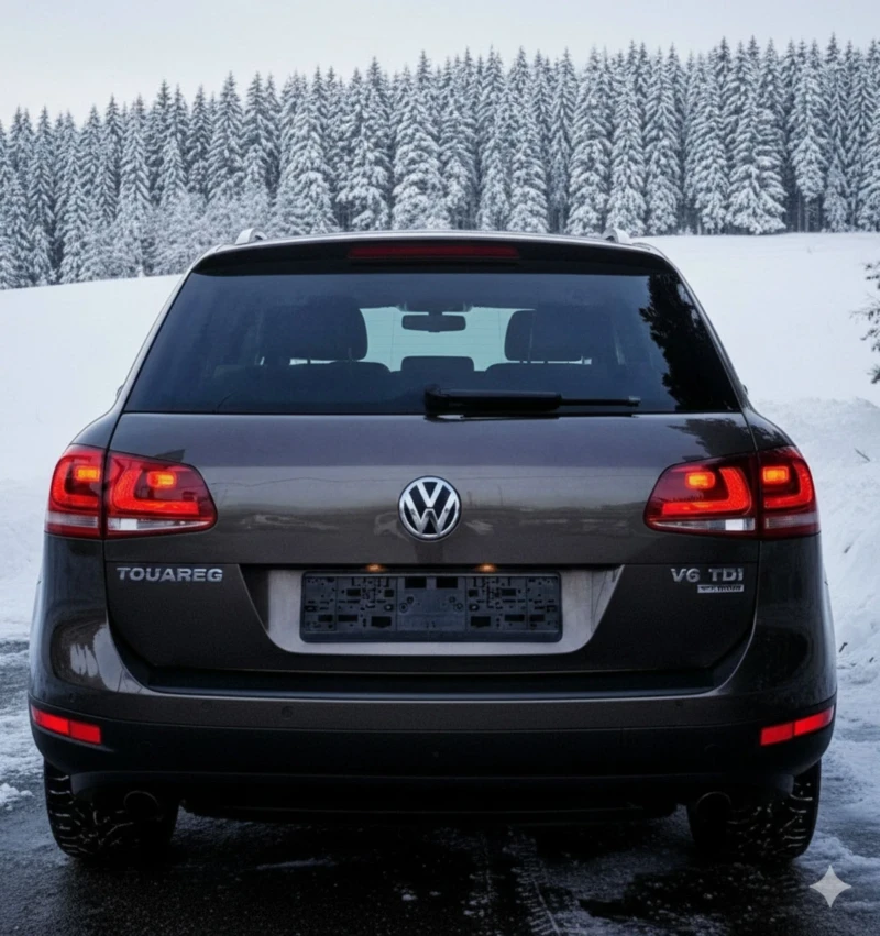 VW Touareg 3.0tdi Panorama/Bi Xenon/Pechka/Koja , снимка 7 - Автомобили и джипове - 53204034