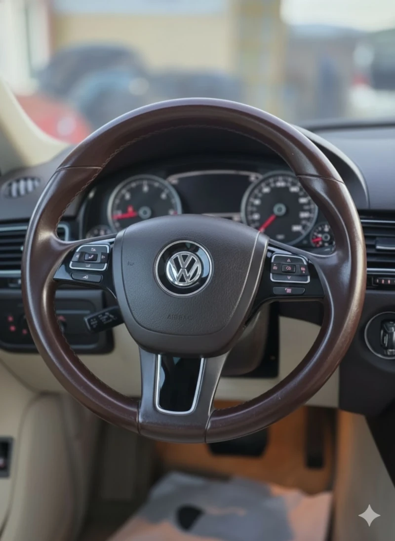 VW Touareg 3.0tdi Panorama/Bi Xenon/Pechka/Koja , снимка 13 - Автомобили и джипове - 53204034