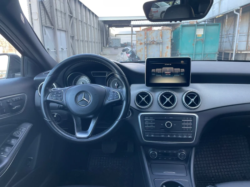 Mercedes-Benz GLA 250 4matic, снимка 12 - Автомобили и джипове - 53500270