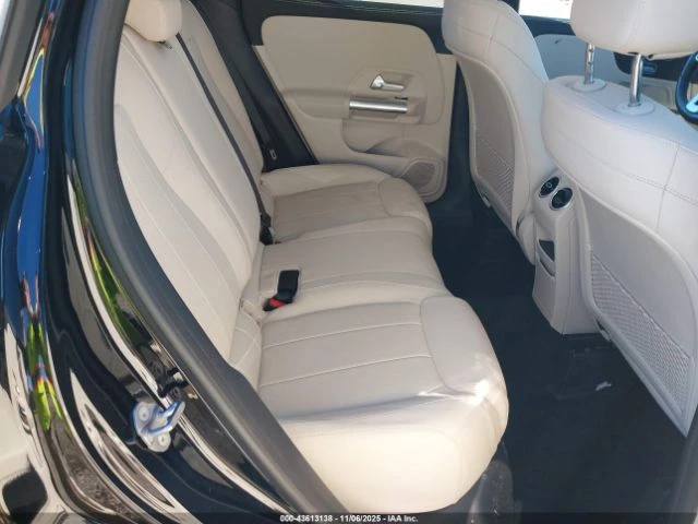 Mercedes-Benz GLA 250 4MATIC - изображение 10