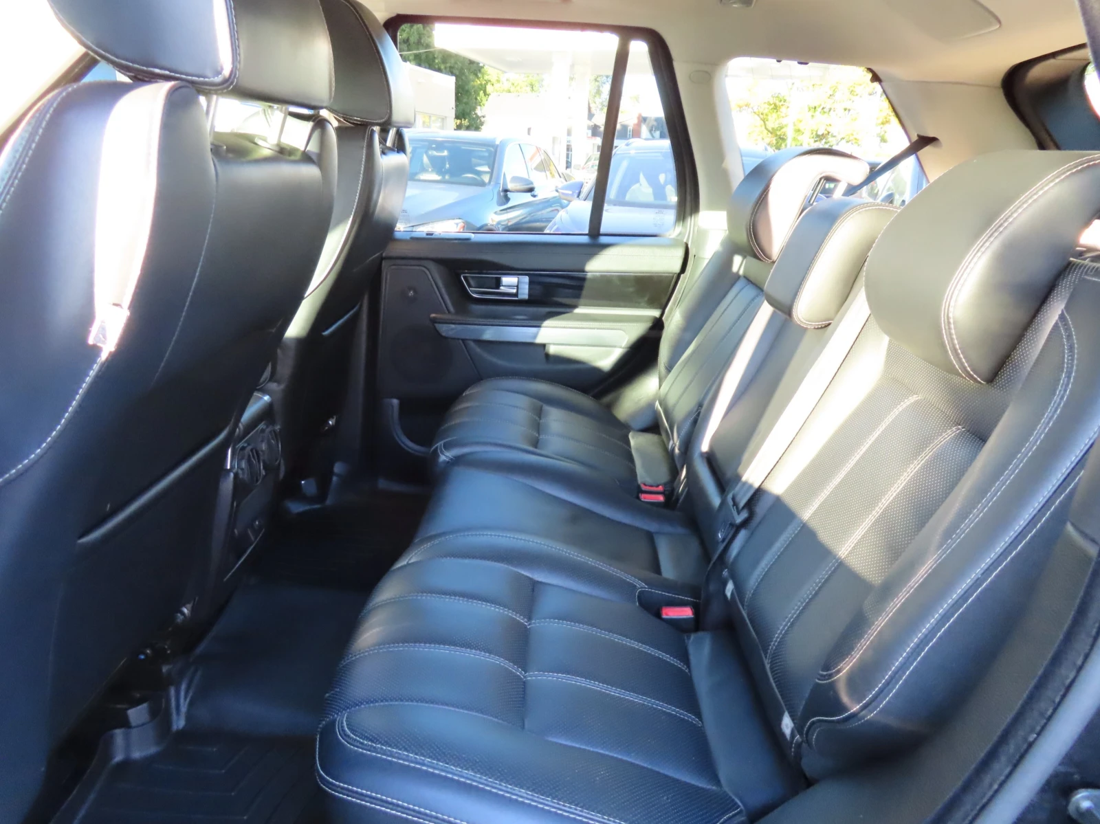 Land Rover Range Rover Sport HSE* V8* HARMAN* HIGH VALUE LUXURY*  !14800 | Mobile.bg   16