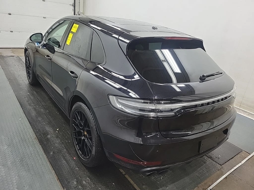 Porsche Macan * GTS * CARFAX * БЕЗ ПЪРВОНАЧАЛНА ВНОСКА - изображение 2
