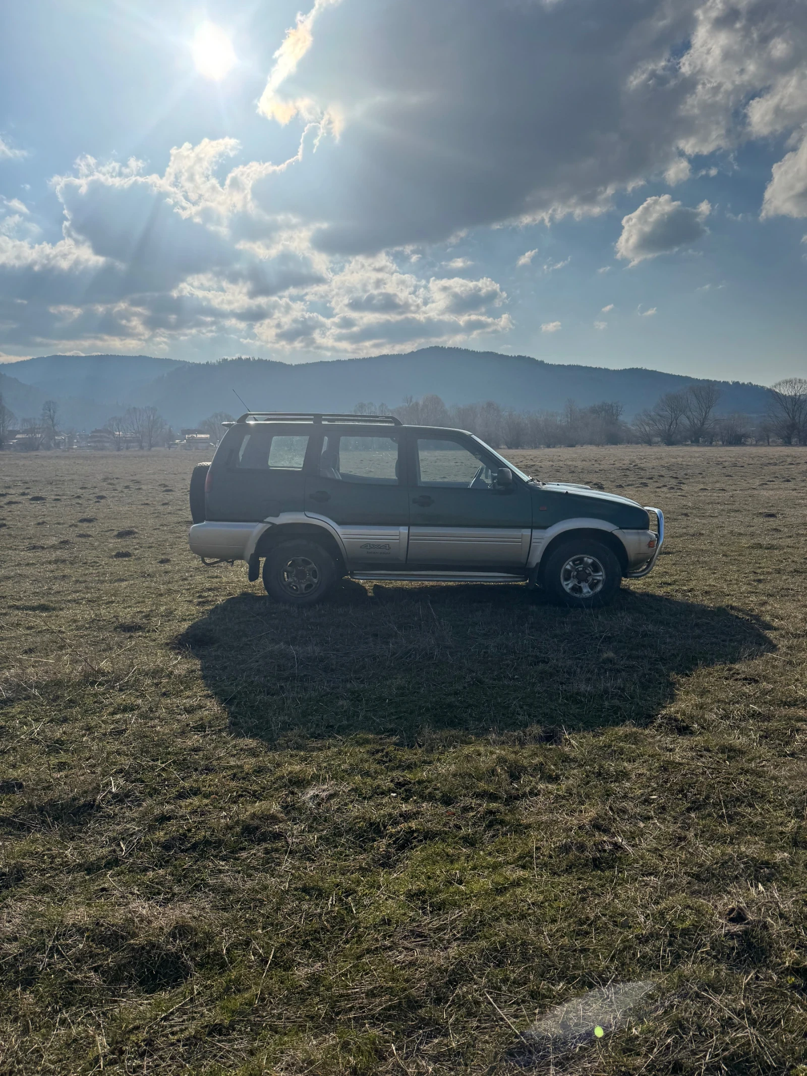 Nissan Terrano, снимка 4 - Автомобили и джипове - 53818004