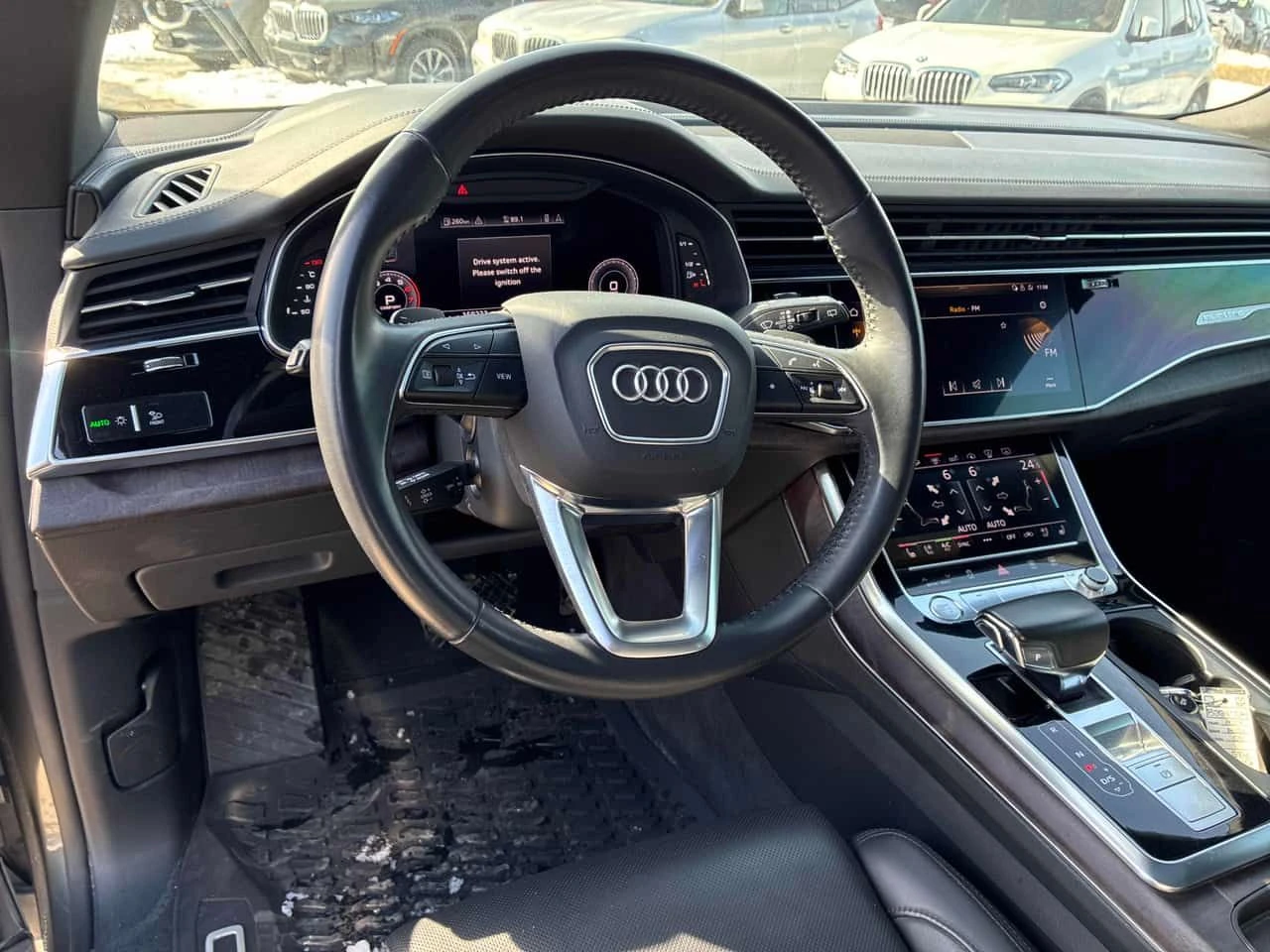 Audi Q8 * Technik * CARFAX * ���� �� �� | Mobile.bg � ����������� 12
