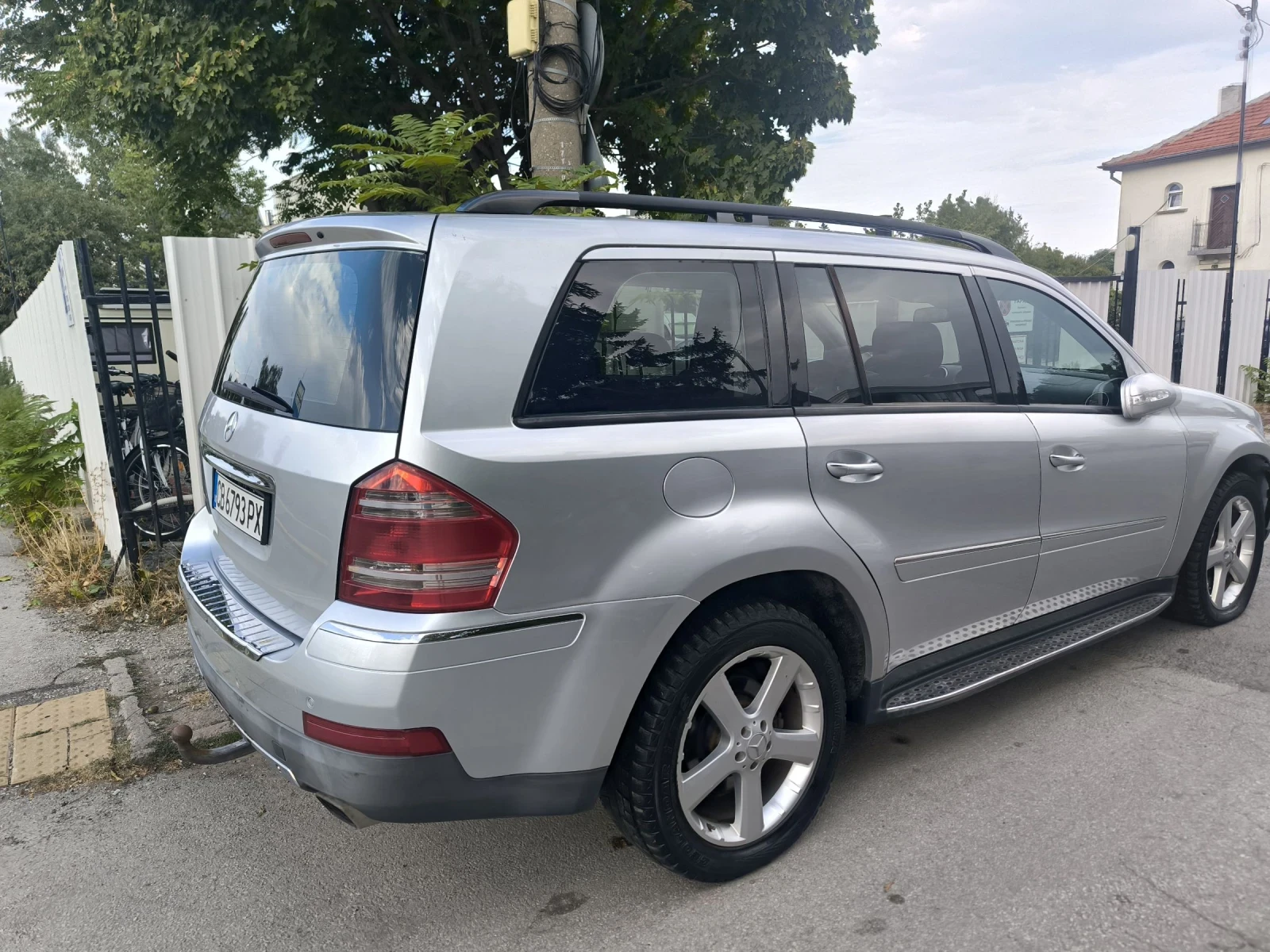 Mercedes-Benz GL 320, снимка 12 - Автомобили и джипове - 54318269