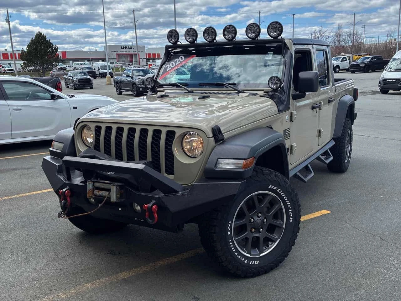 Jeep Gladiator  Sport S /CAMERA/ПОДГРЕВИ , снимка 14 - Автомобили и джипове - 54562511