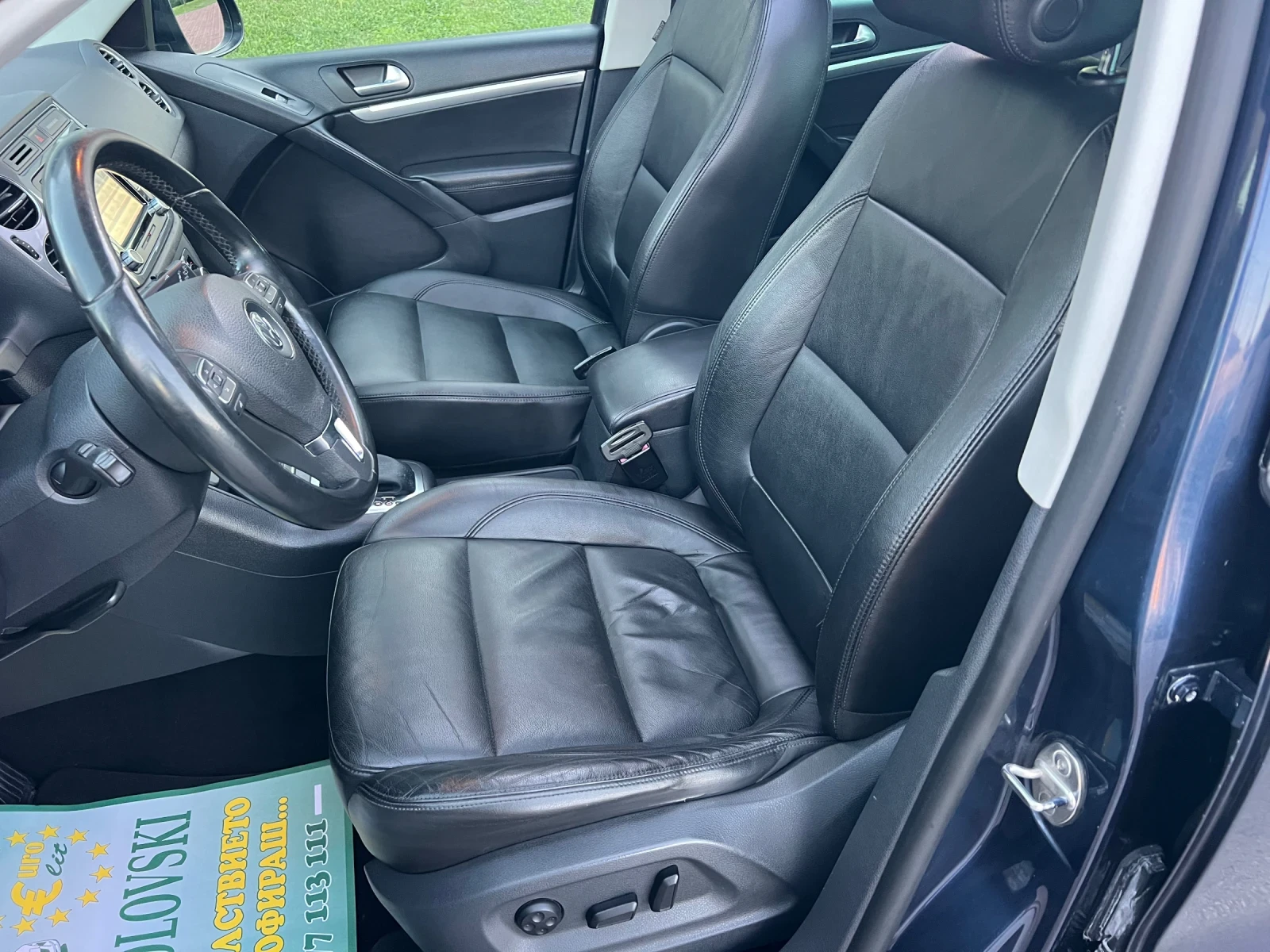 VW Tiguan 2.0TDI/4MOTION/NAVI/PANORAMA/FULL/TOP, снимка 9 - Автомобили и джипове - 54990641