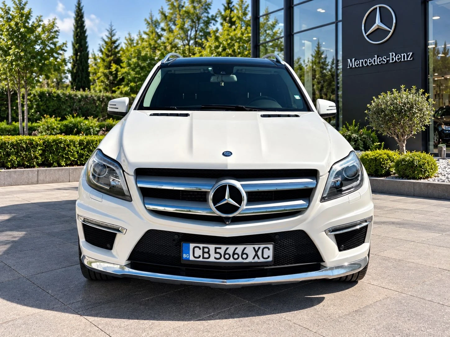 Mercedes-Benz GL 350 AMG| AIRMATIC | Панорама | Keyless | История