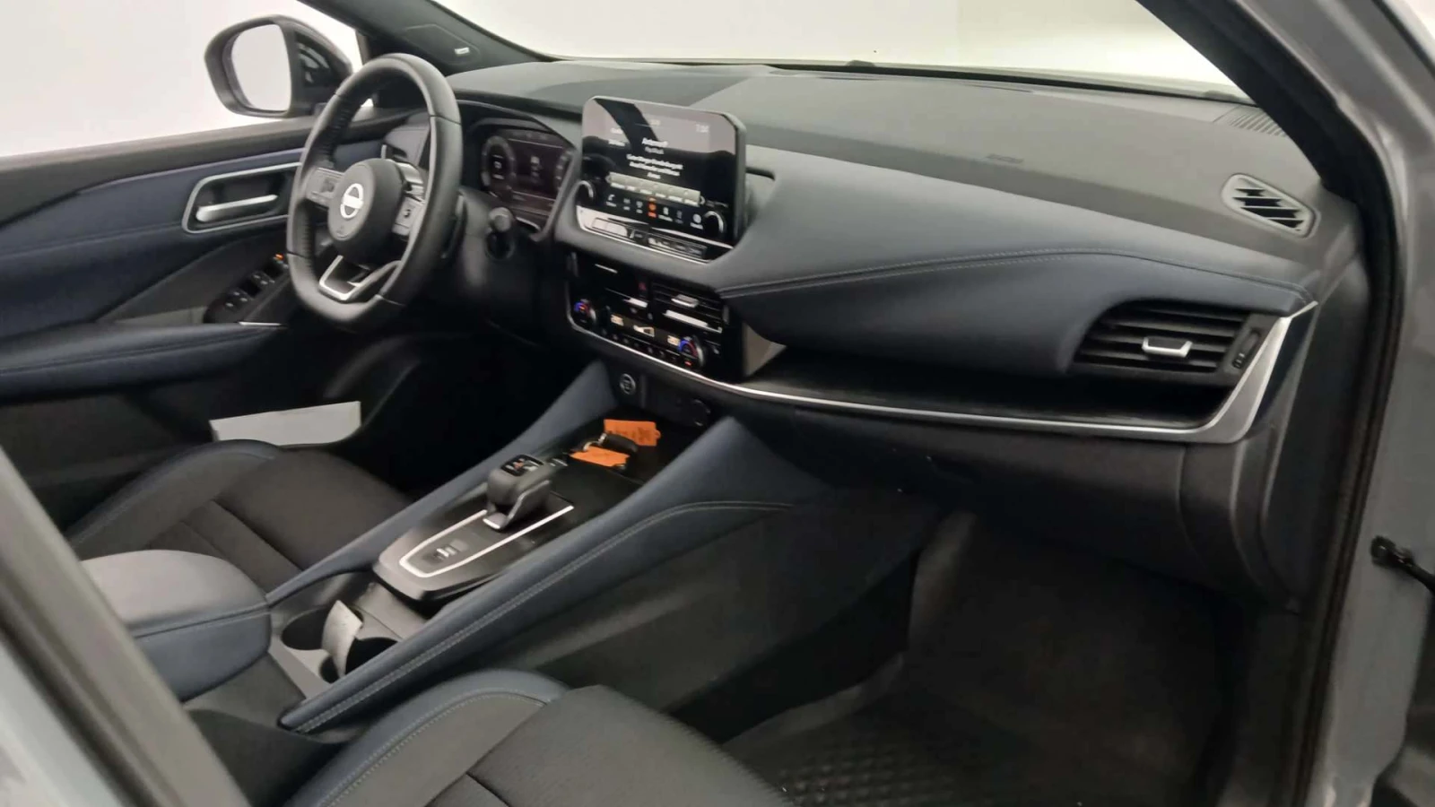 Nissan Qashqai Germany/1, 3 DIG CVT "Tekna"/360 Kamera/HU, снимка 10 - Автомобили и джипове - 55500903