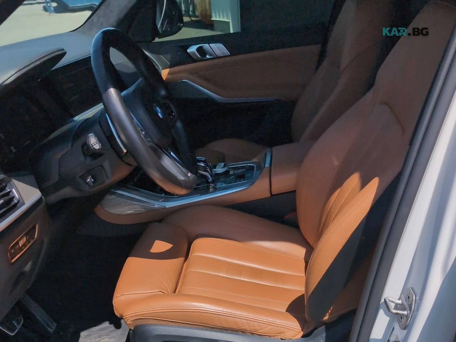 BMW X7 M Pack * Laser * HUD * АвтоКредит * (ЦЕНА ДО БГ), снимка 7 - Автомобили и джипове - 55768630