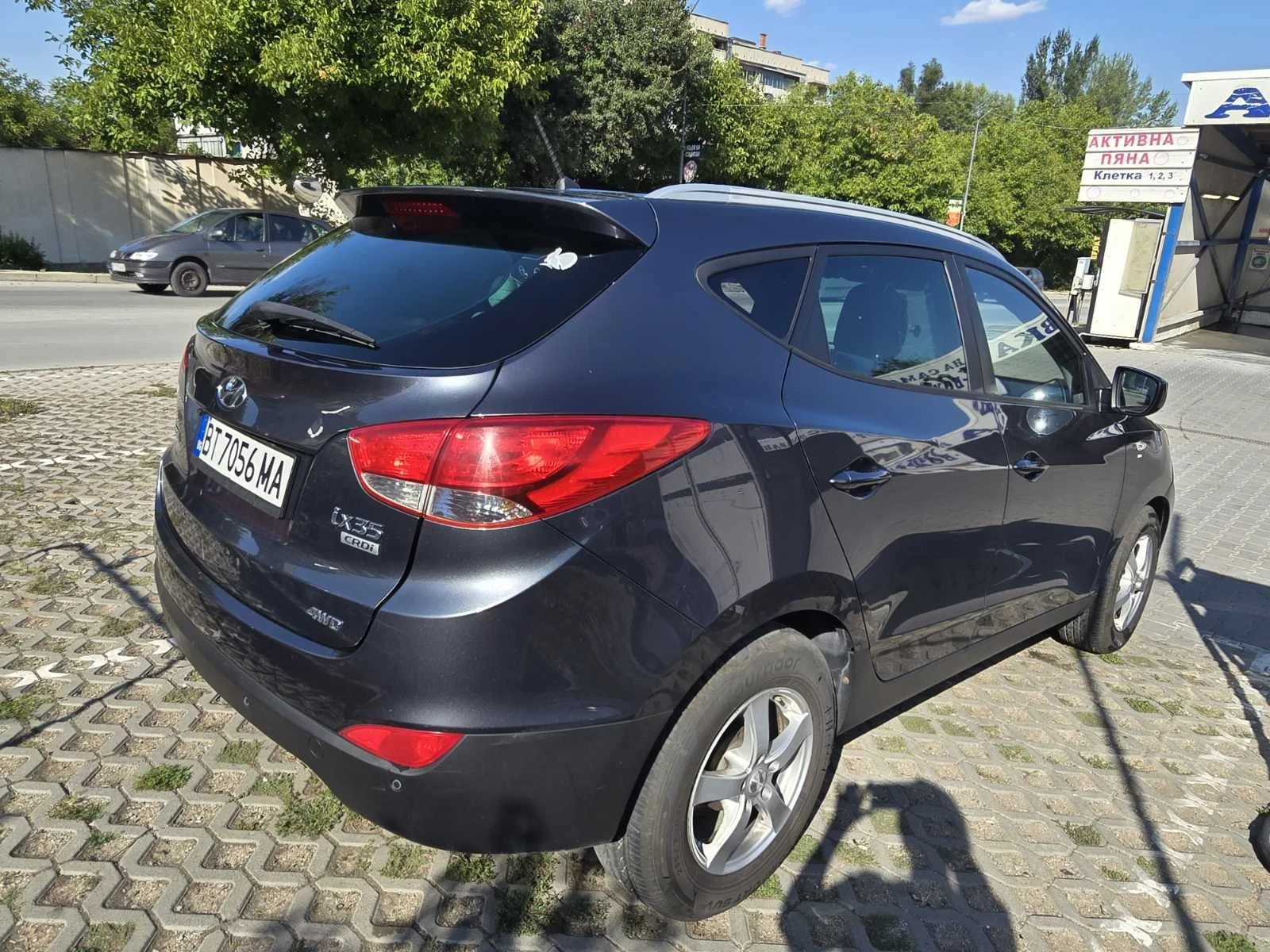 Hyundai IX35 2.0CRDI, снимка 4 - Автомобили и джипове - 55804275