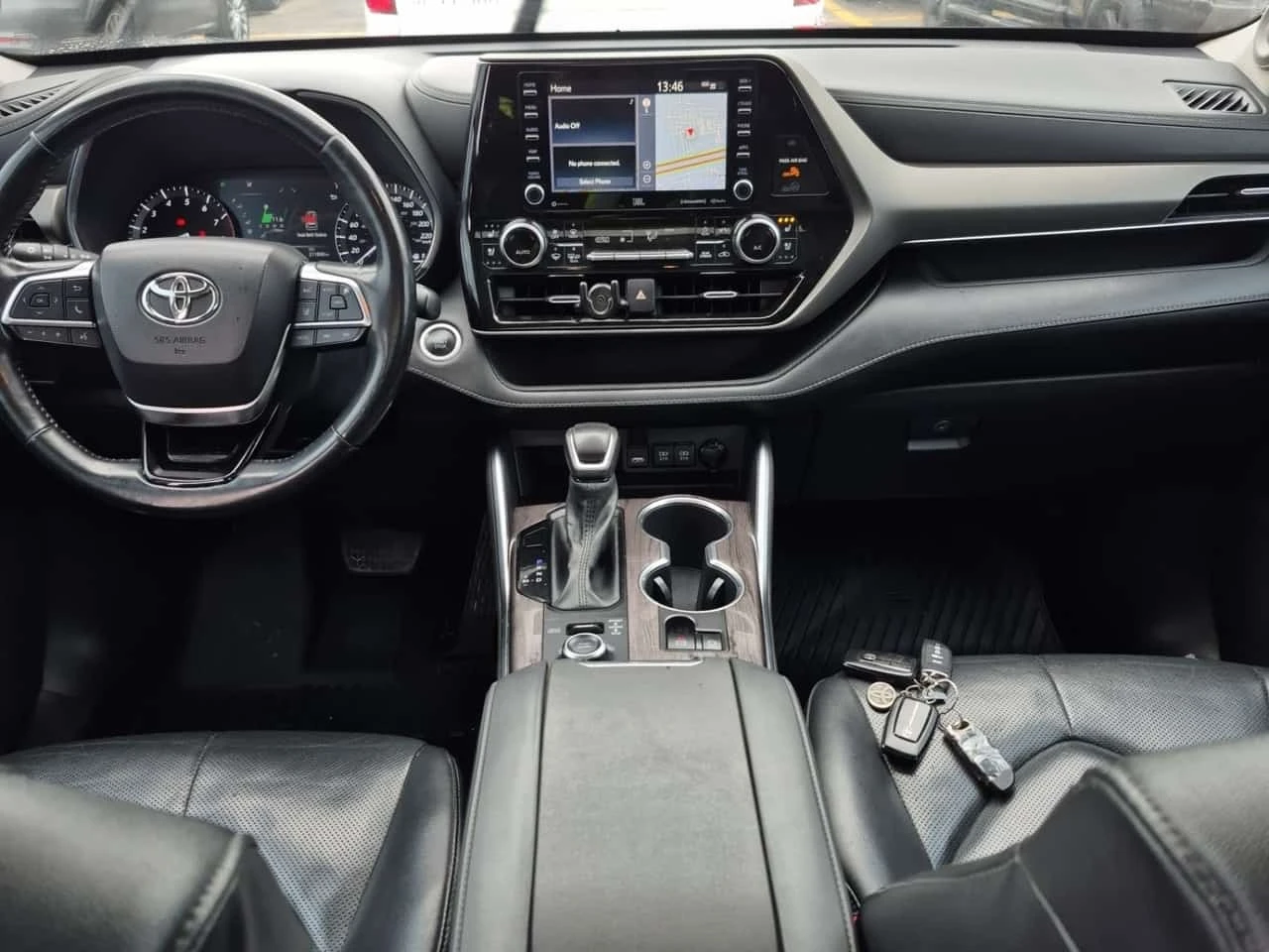 Toyota Highlander LIMITED * ДИСТРОНИК* ОБУДХВАНЕ* ПАНОРАМА* , снимка 9 - Автомобили и джипове - 56267119