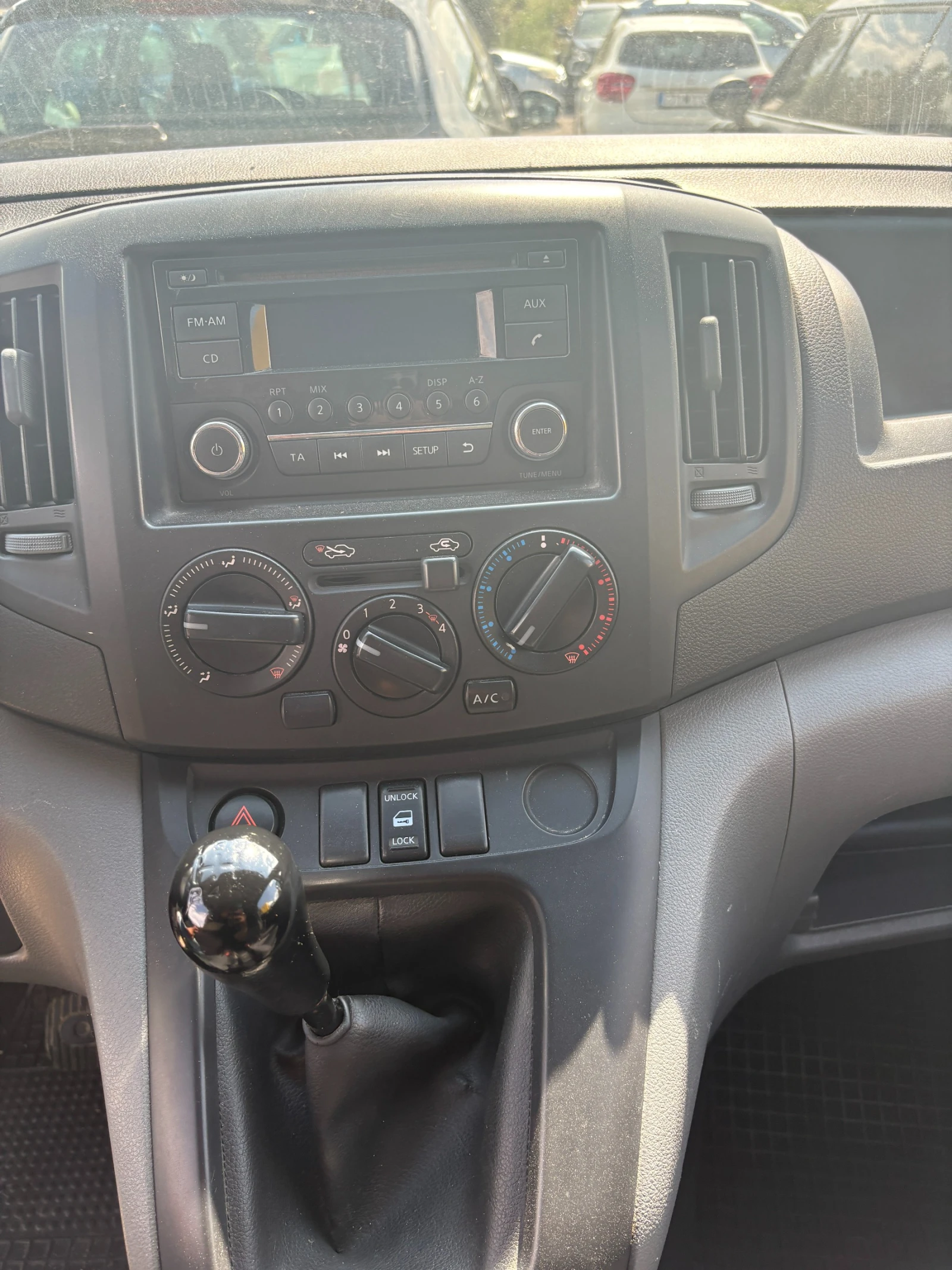 Nissan NV200 1.5, снимка 9 - Бусове и автобуси - 55101158