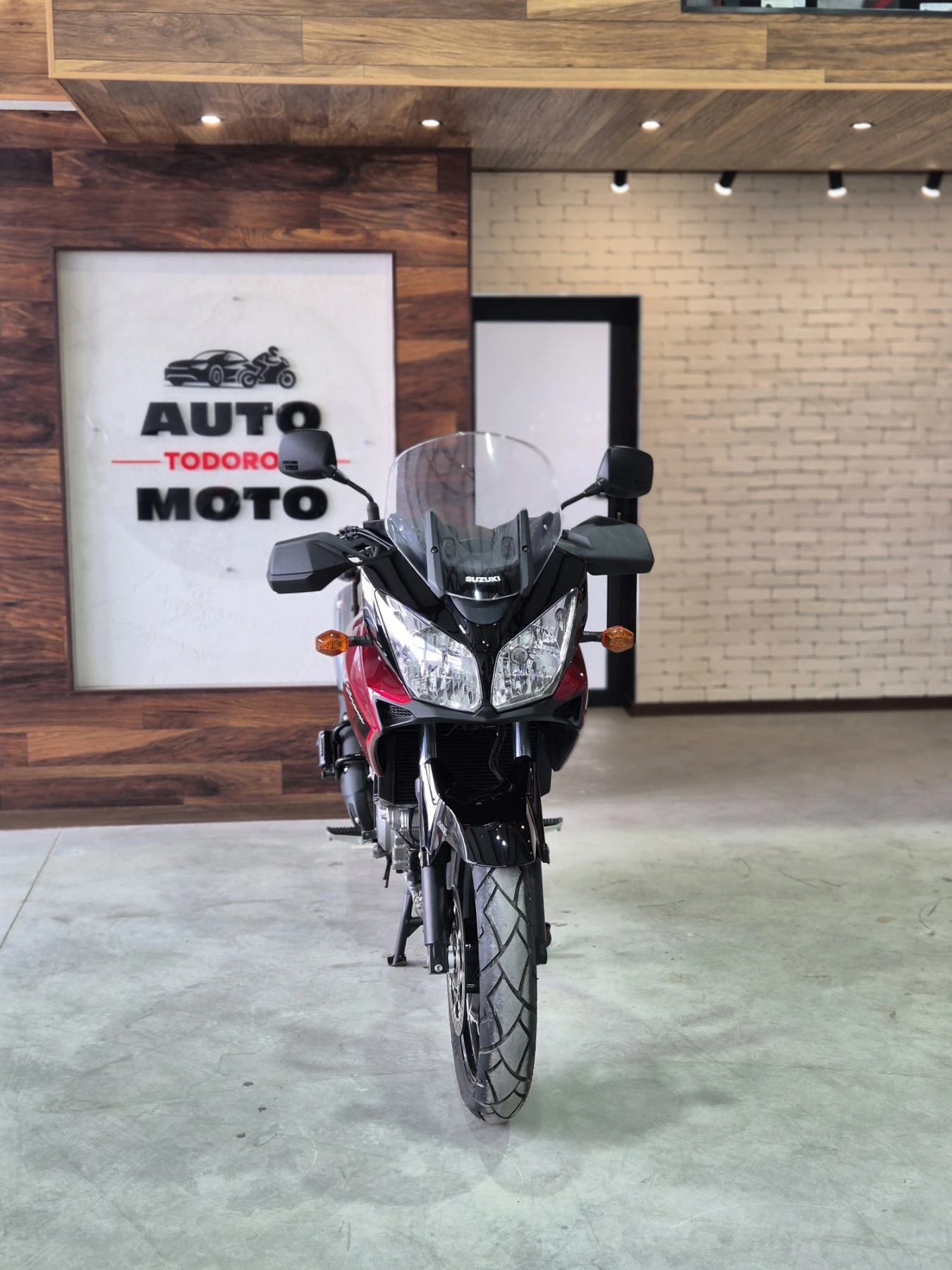 Suzuki V-strom DL 650 ABS!!! 33000км!!! Нов внос от ШВЕЙЦАРИЯ!!!, снимка 2 - Мотоциклети и мототехника - 54195018