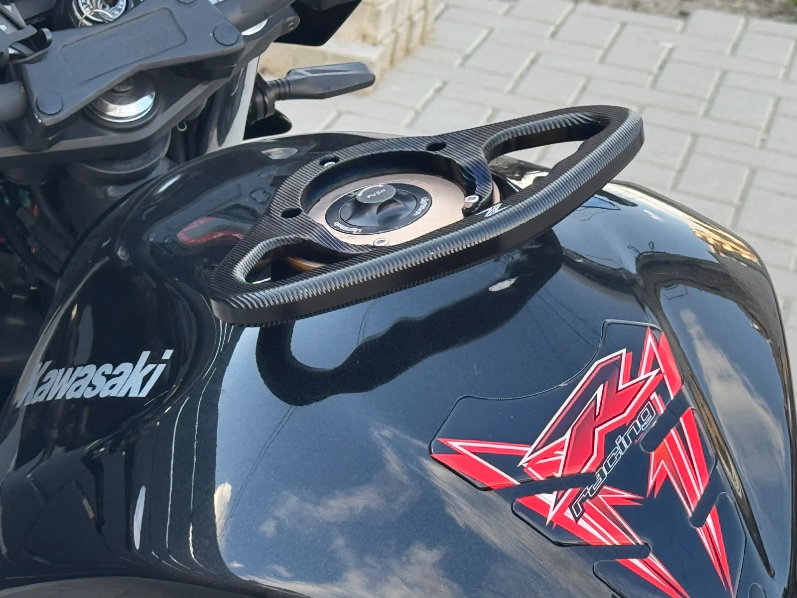 Kawasaki Z 750 ����������� �������� ������ ������� 2 ����� | Mobile.bg � ����������� 12