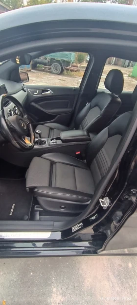 Mercedes-Benz B 200 facelift , снимка 14