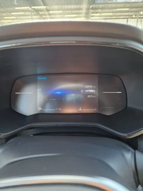 Renault Clio 1.5 Blue dci, снимка 6