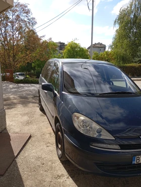 Peugeot 807 HDI 2000 - изображение 1