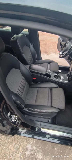 Mercedes-Benz B 200 facelift  | Mobile.bg    15