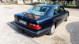 Mercedes-Benz E 200, снимка 5 - Автомобили и джипове - 53703683