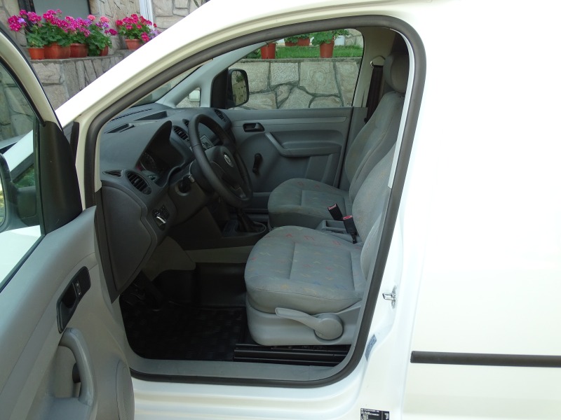 VW Caddy 1.9 TDI  KLIMA N1 EURO 4, снимка 9 - Автомобили и джипове - 46286351