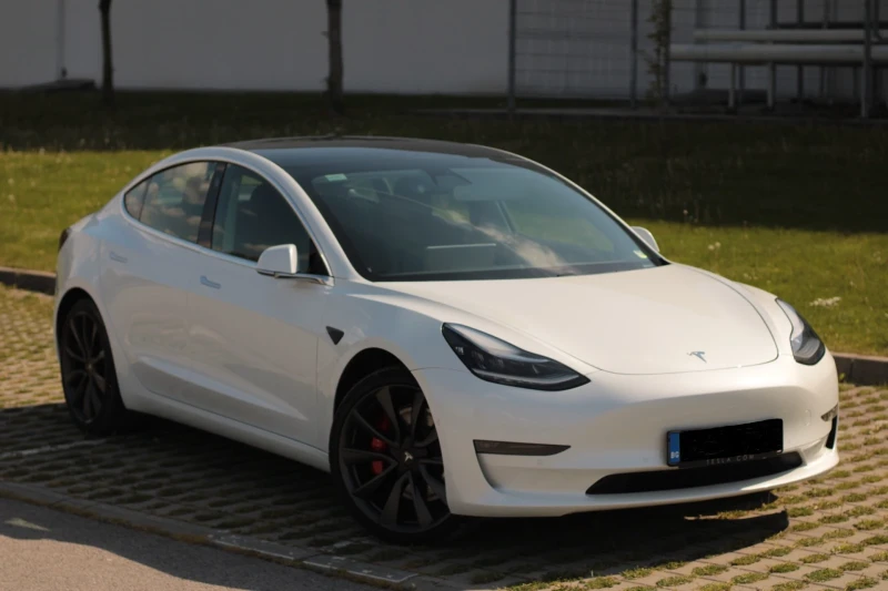 Tesla Model 3 Performance , снимка 2 - Автомобили и джипове - 48970933