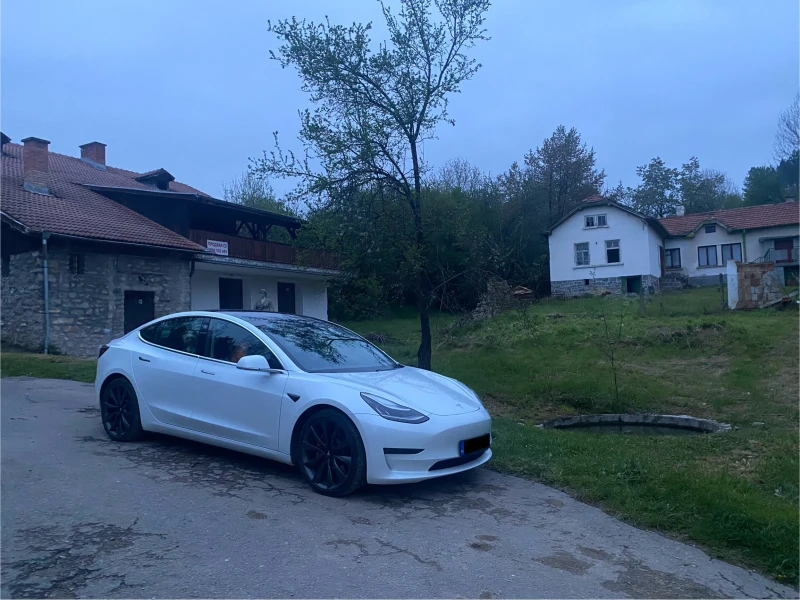 Tesla Model 3 Performance , снимка 3 - Автомобили и джипове - 48970933