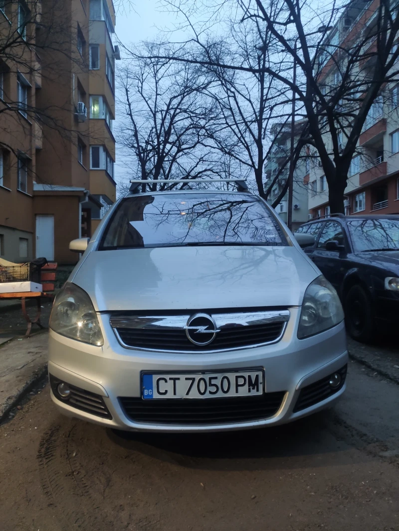 Opel Zafira, снимка 2 - Автомобили и джипове - 49547046