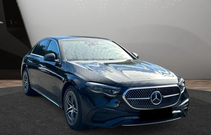 Mercedes-Benz E 300 e 4-MATIC AMG PLUG-IN HYBRID DISTRONIC KEYLESS, снимка 3 - Автомобили и джипове - 51950828