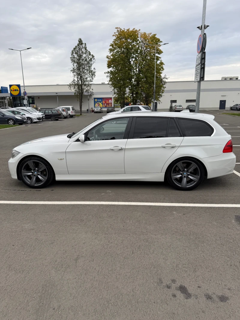 BMW 335, снимка 8 - Автомобили и джипове - 52097510