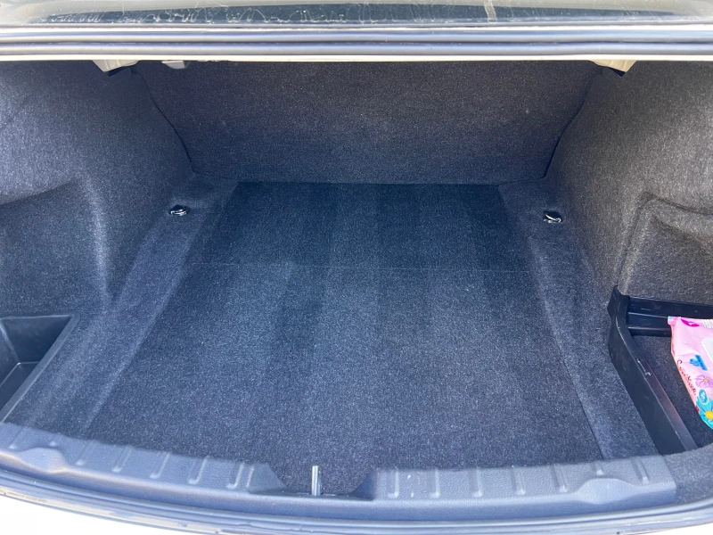 BMW 318 8zf, снимка 11 - Автомобили и джипове - 52954381