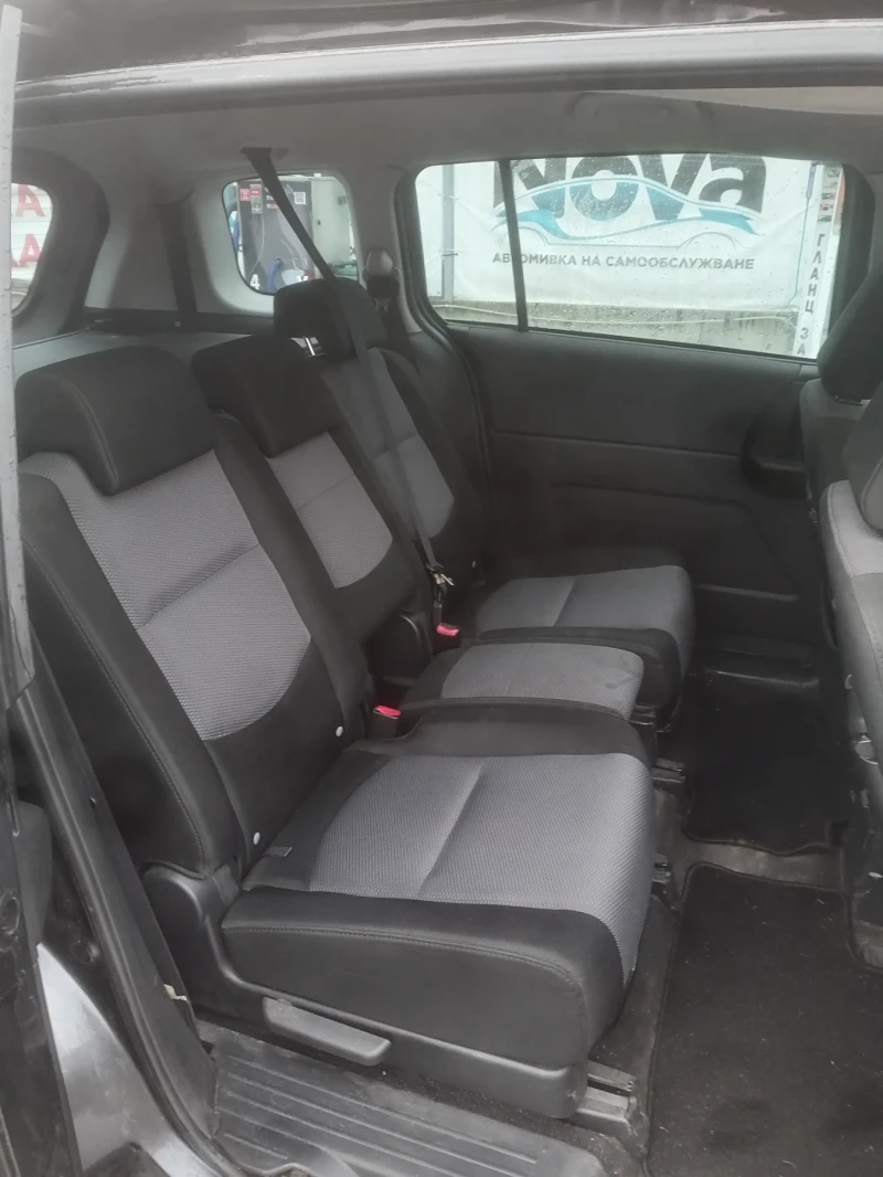 Mazda 5 2.0 Diesel 6+ 1 Нови гуми Климатроник, снимка 8 - Автомобили и джипове - 53285501