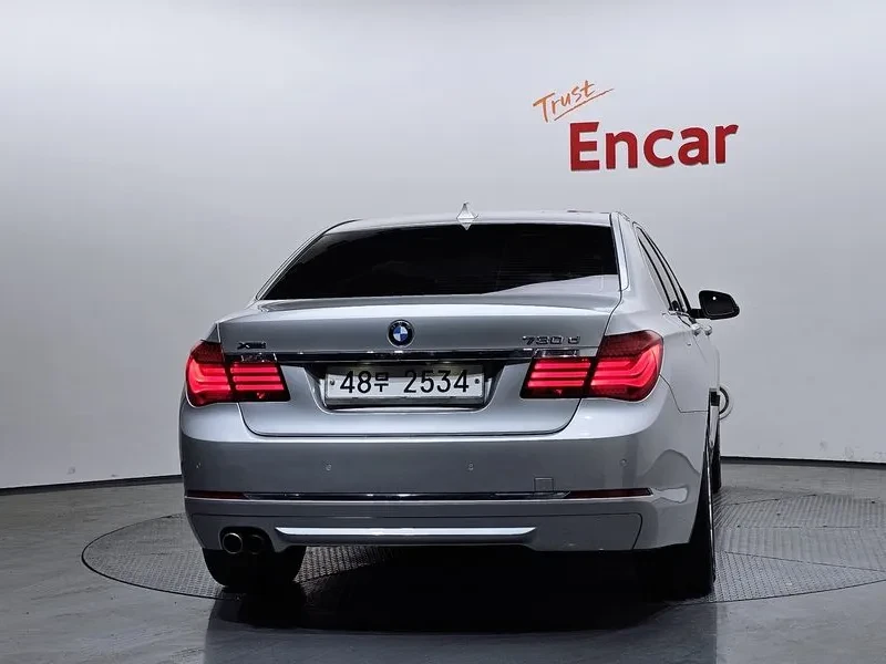BMW 730 xDrive, снимка 4 - Автомобили и джипове - 55349336