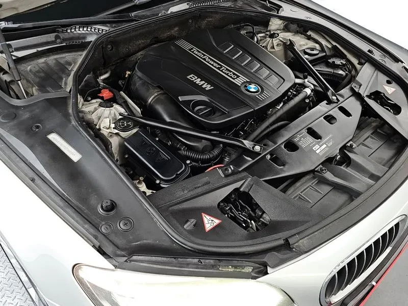 BMW 730 xDrive, снимка 6 - Автомобили и джипове - 55349336