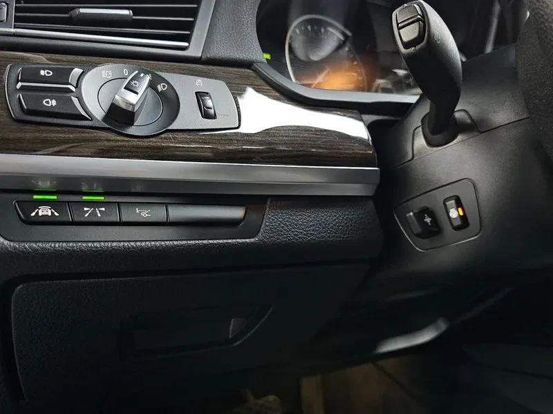 BMW 730 xDrive, снимка 16 - Автомобили и джипове - 55349336