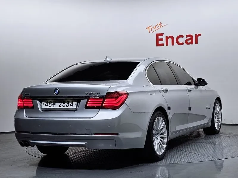 BMW 730 xDrive, снимка 2 - Автомобили и джипове - 55349336