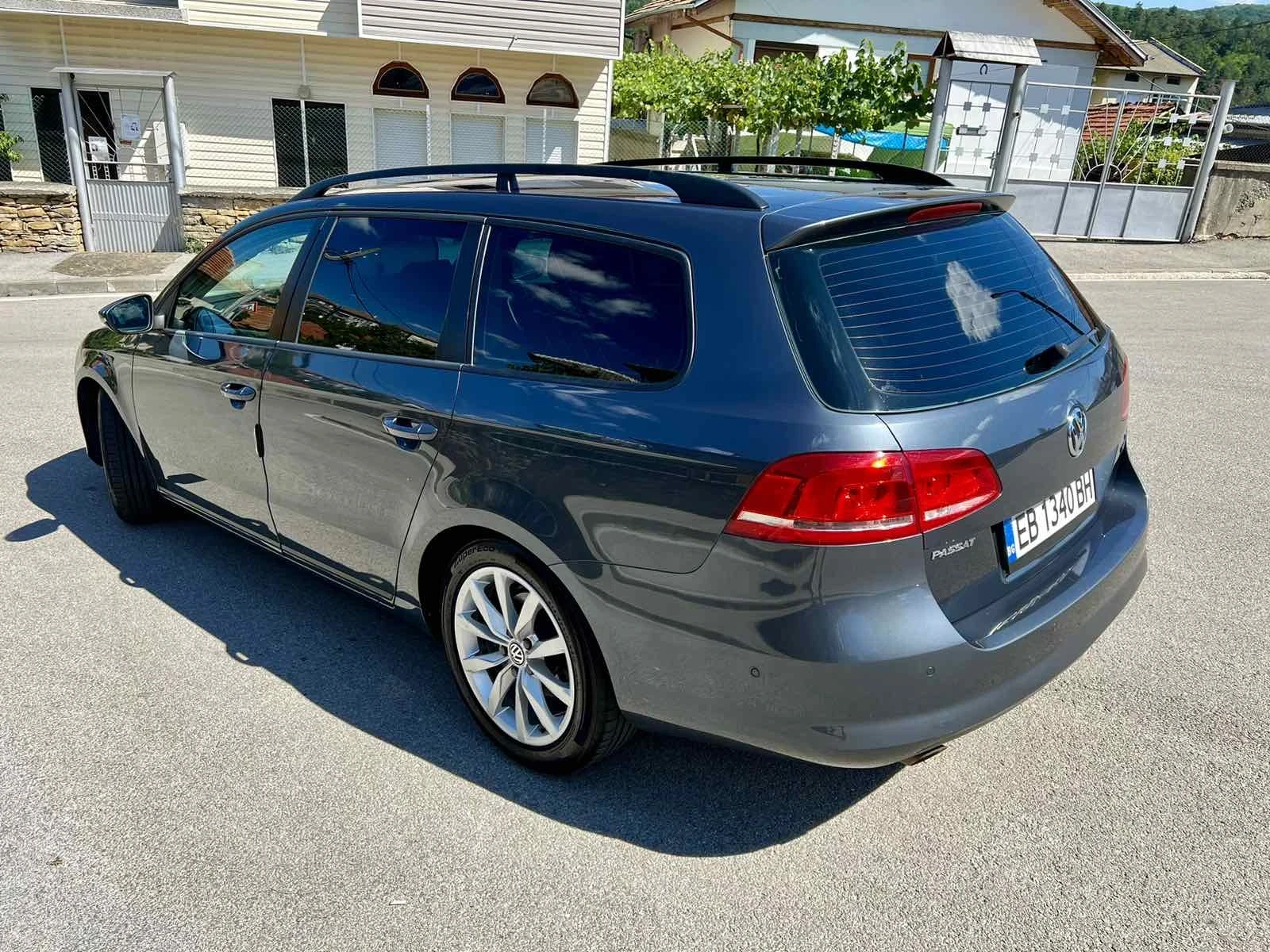 VW Passat 1.6 105к.с - изображение 5