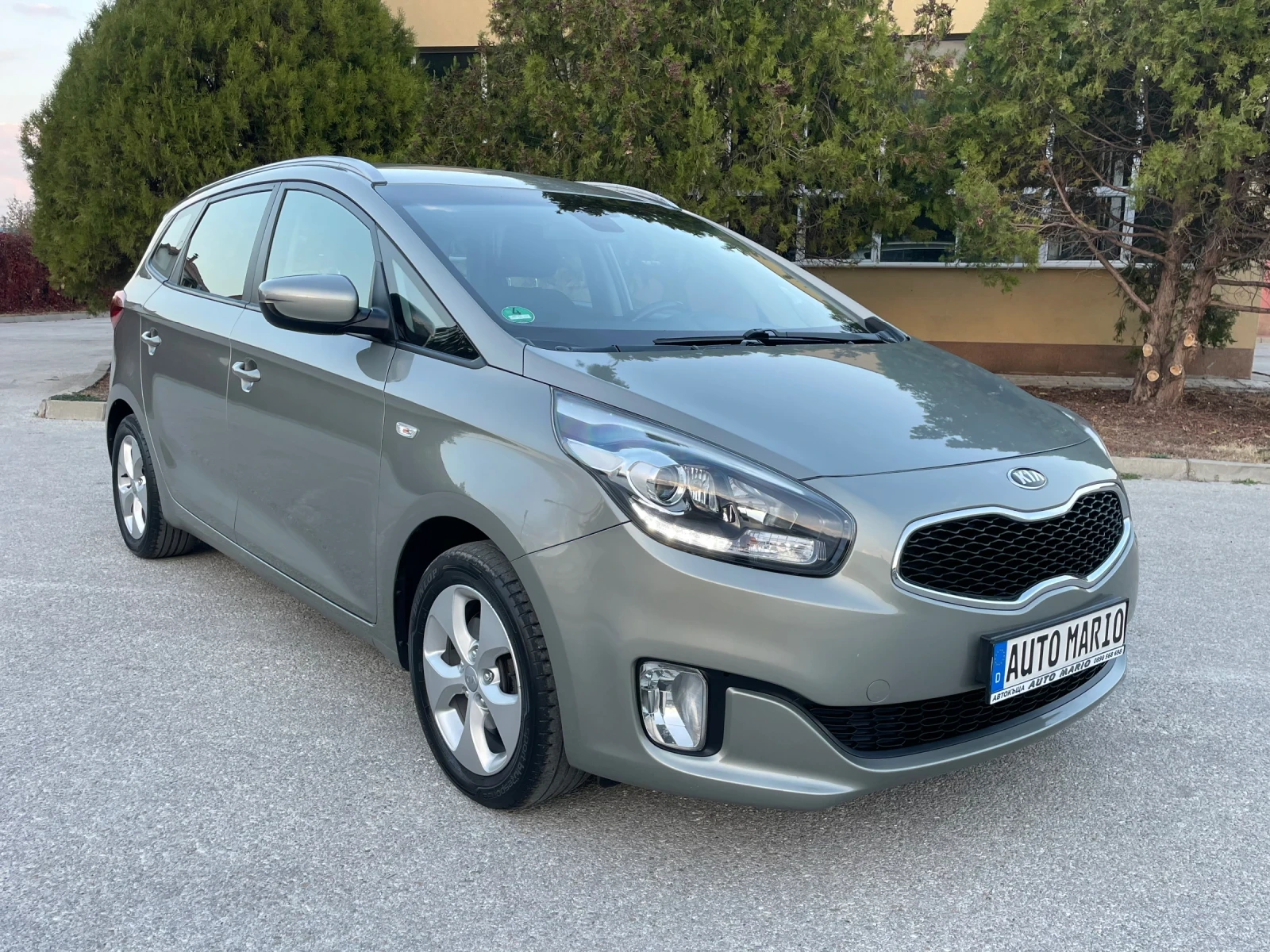 Kia Carens 1.6i 135к.с. EURO 5 ГЕРМАНИЯ - изображение 8