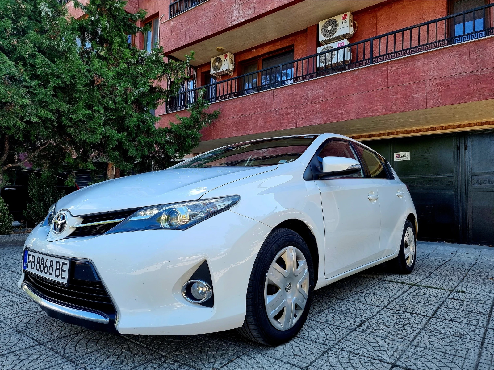 Toyota Auris * 1.6* 132PS* Multimedia* Kamera - изображение 2