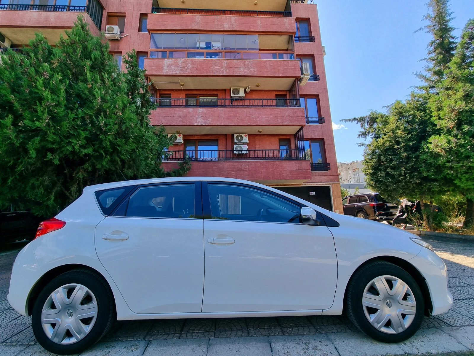 Toyota Auris * 1.6* 132PS* Multimedia* Kamera - изображение 8