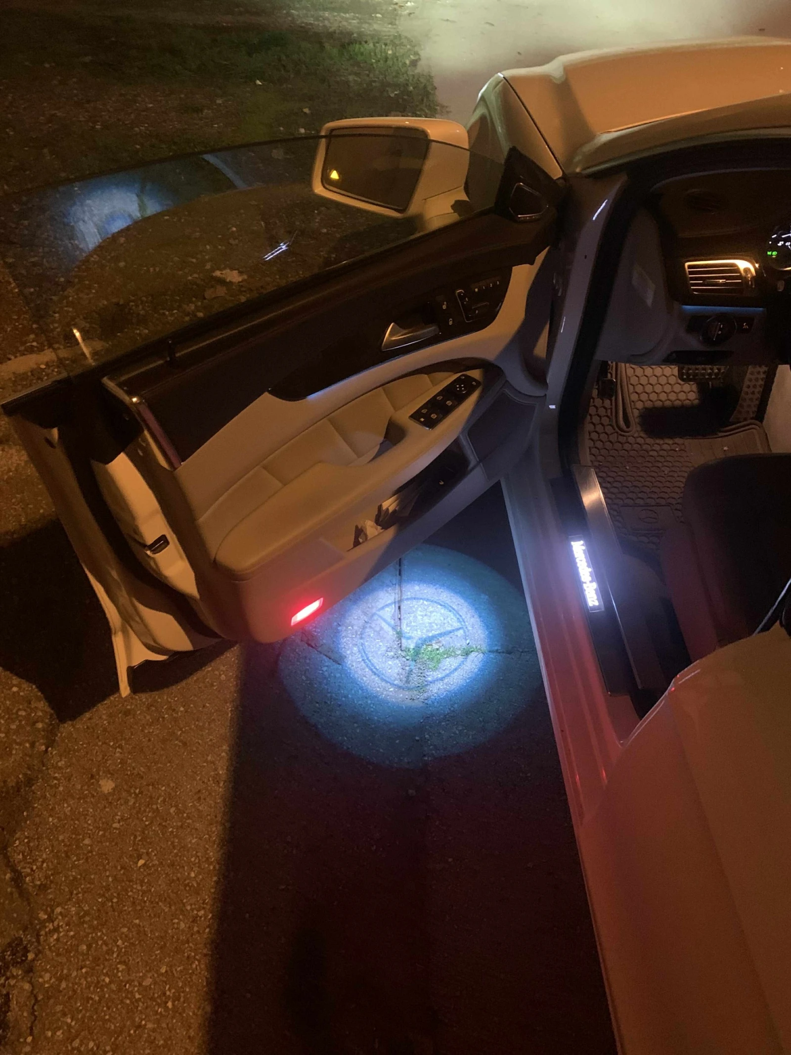 Mercedes-Benz CLS 550 | Mobile.bg � ����������� 15