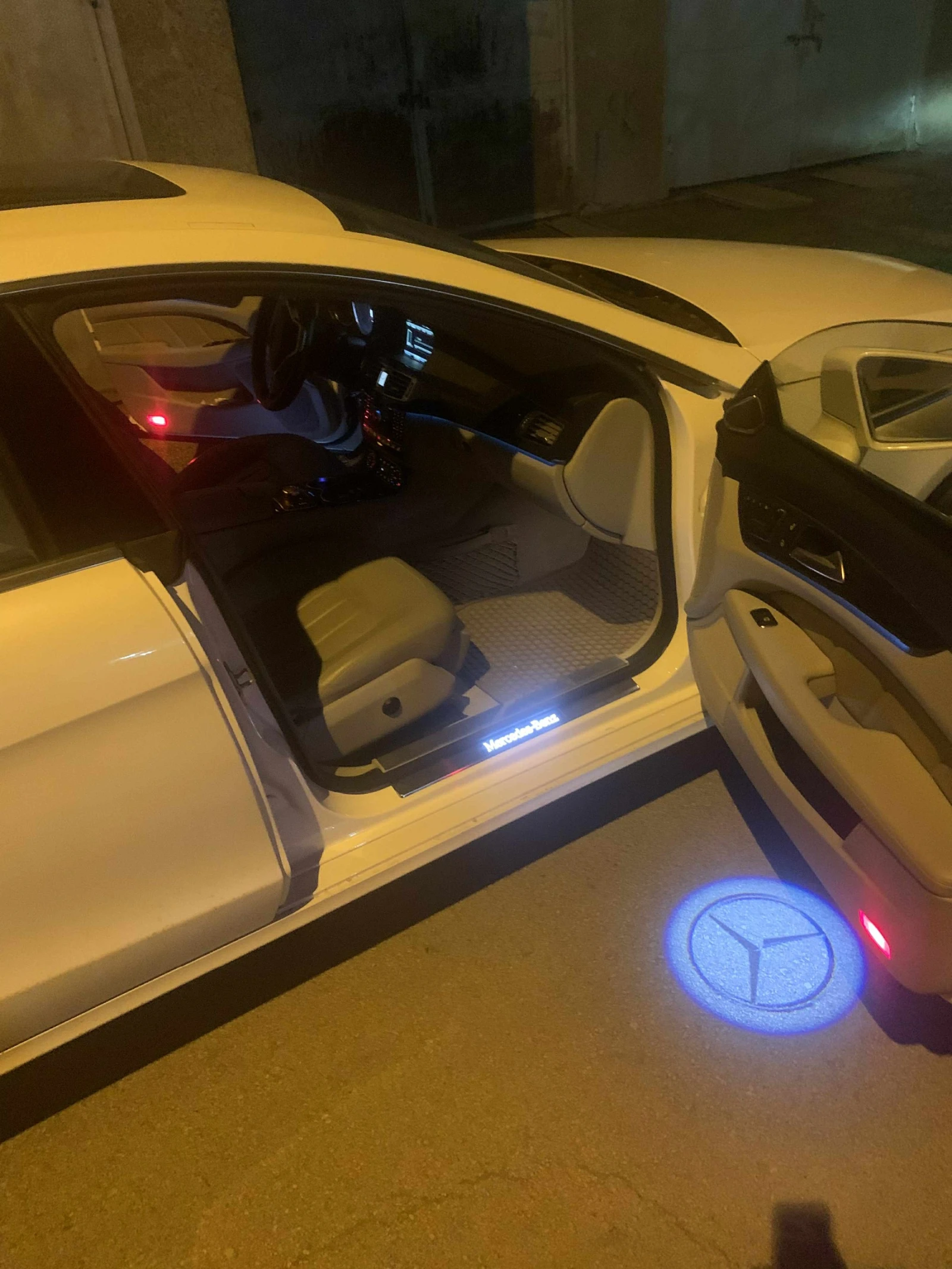 Mercedes-Benz CLS 550 | Mobile.bg � ����������� 16