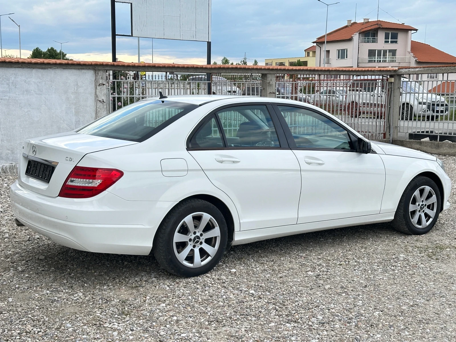 Mercedes-Benz C 220 CDI  - изображение 4