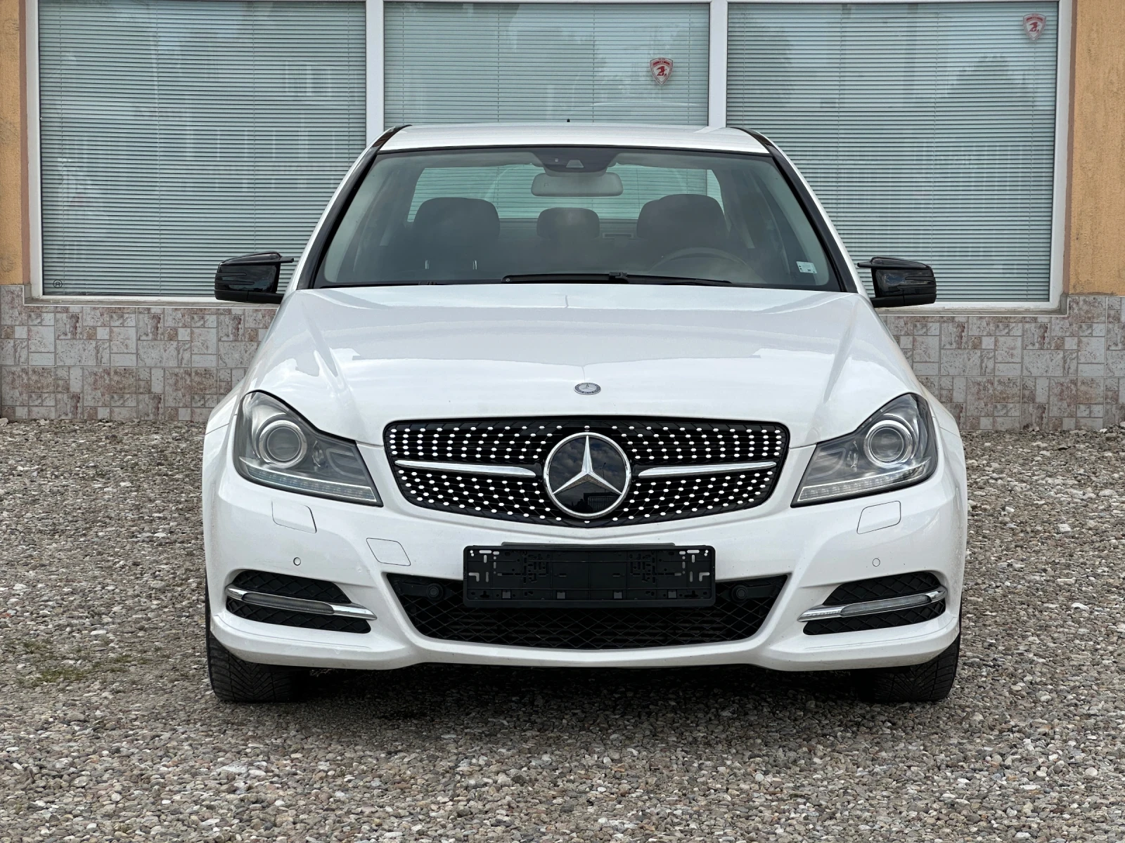 Mercedes-Benz C 220 CDI  - изображение 6