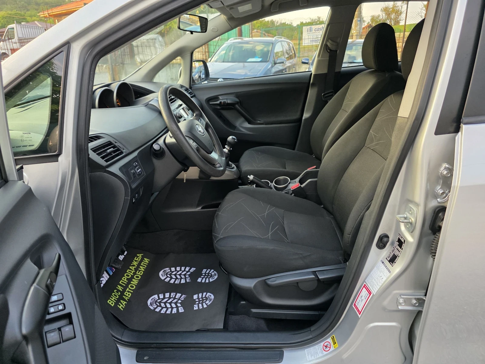 Toyota Verso 2.0 D4D 126 К.С. 6 СКОРОСТИ / КЛИМА - изображение 8