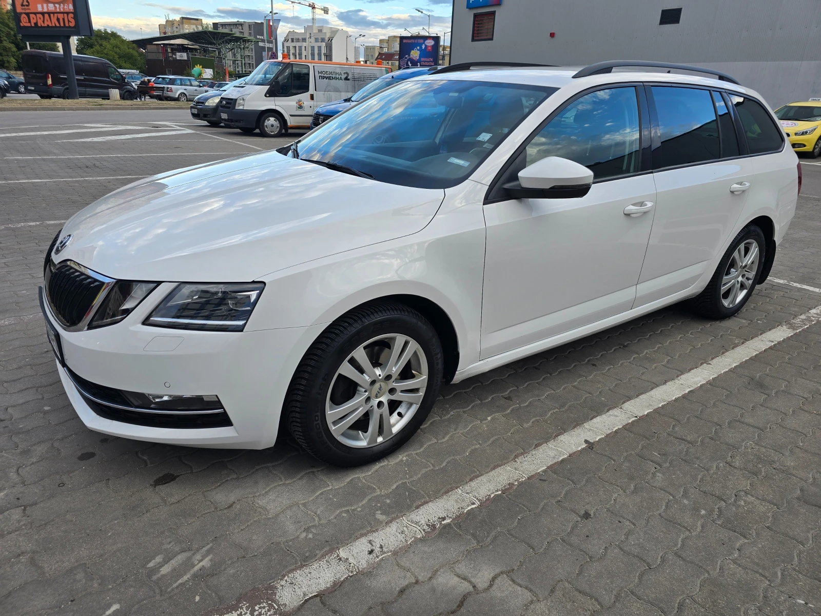 Skoda Octavia  - изображение 7