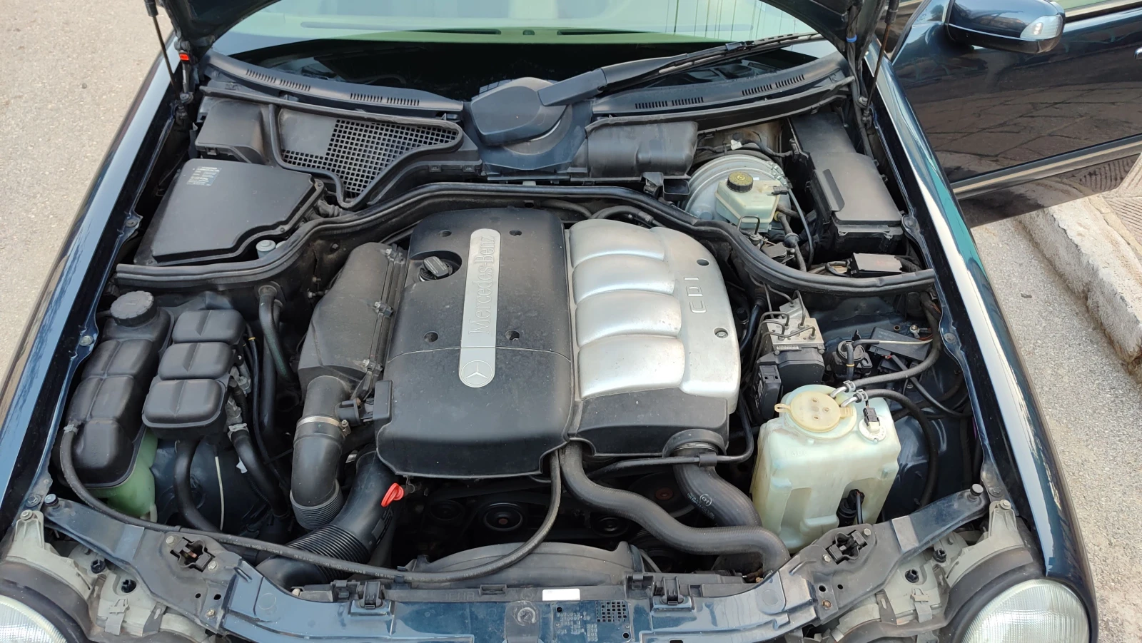 Mercedes-Benz E 200 | Mobile.bg   12