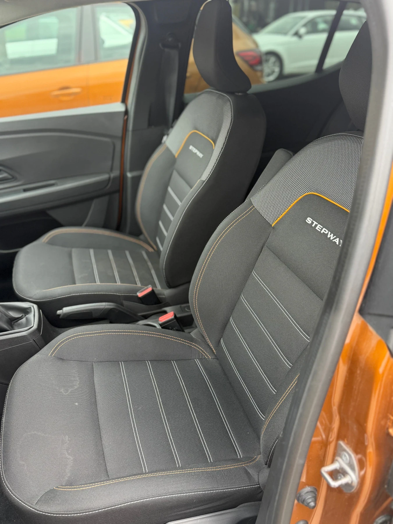 Dacia Sandero STEPWAY 1.0-102kc LPG, снимка 7 - Автомобили и джипове - 52742999