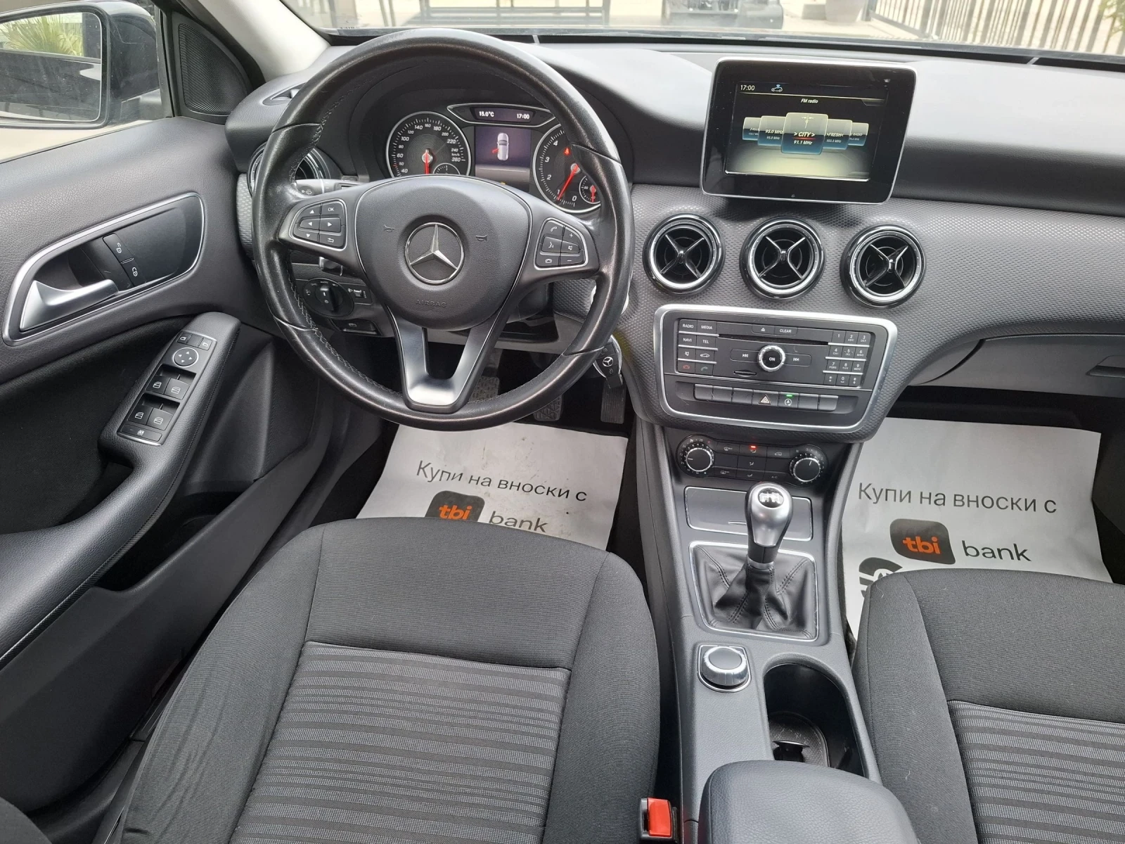 Mercedes-Benz A 160 1.6i * euro6* * facelift* * 141xkm Лизинг , снимка 15 - Автомобили и джипове - 52851591