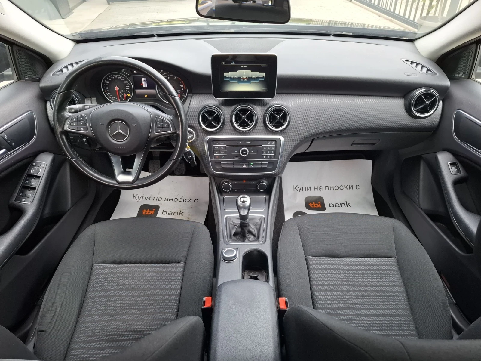 Mercedes-Benz A 160 1.6i * euro6* * facelift* * 141xkm Лизинг , снимка 14 - Автомобили и джипове - 52851591